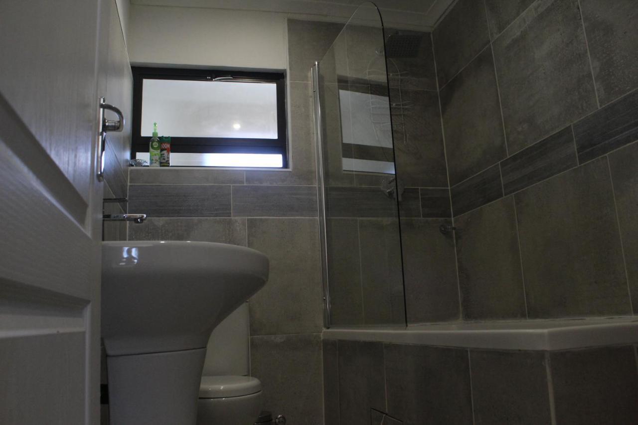 The Anne Guest House Maseru Buitenkant foto