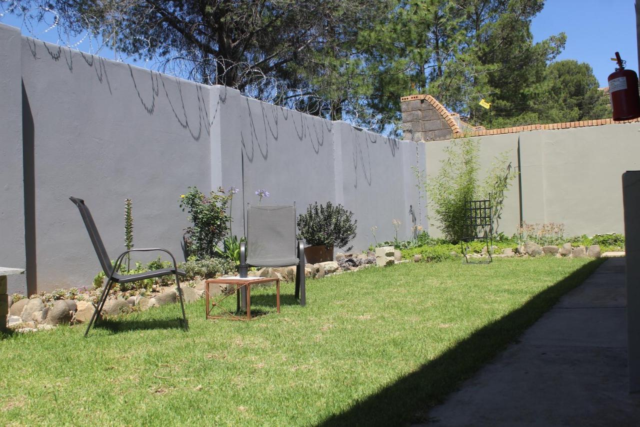 The Anne Guest House Maseru Buitenkant foto