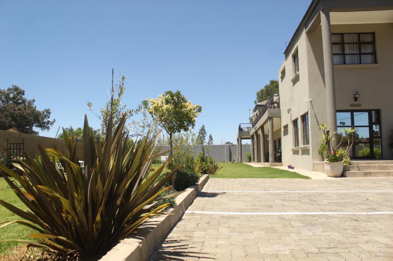 The Anne Guest House Maseru Buitenkant foto