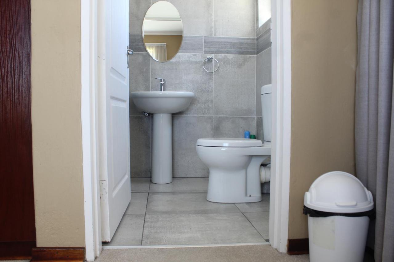 The Anne Guest House Maseru Buitenkant foto