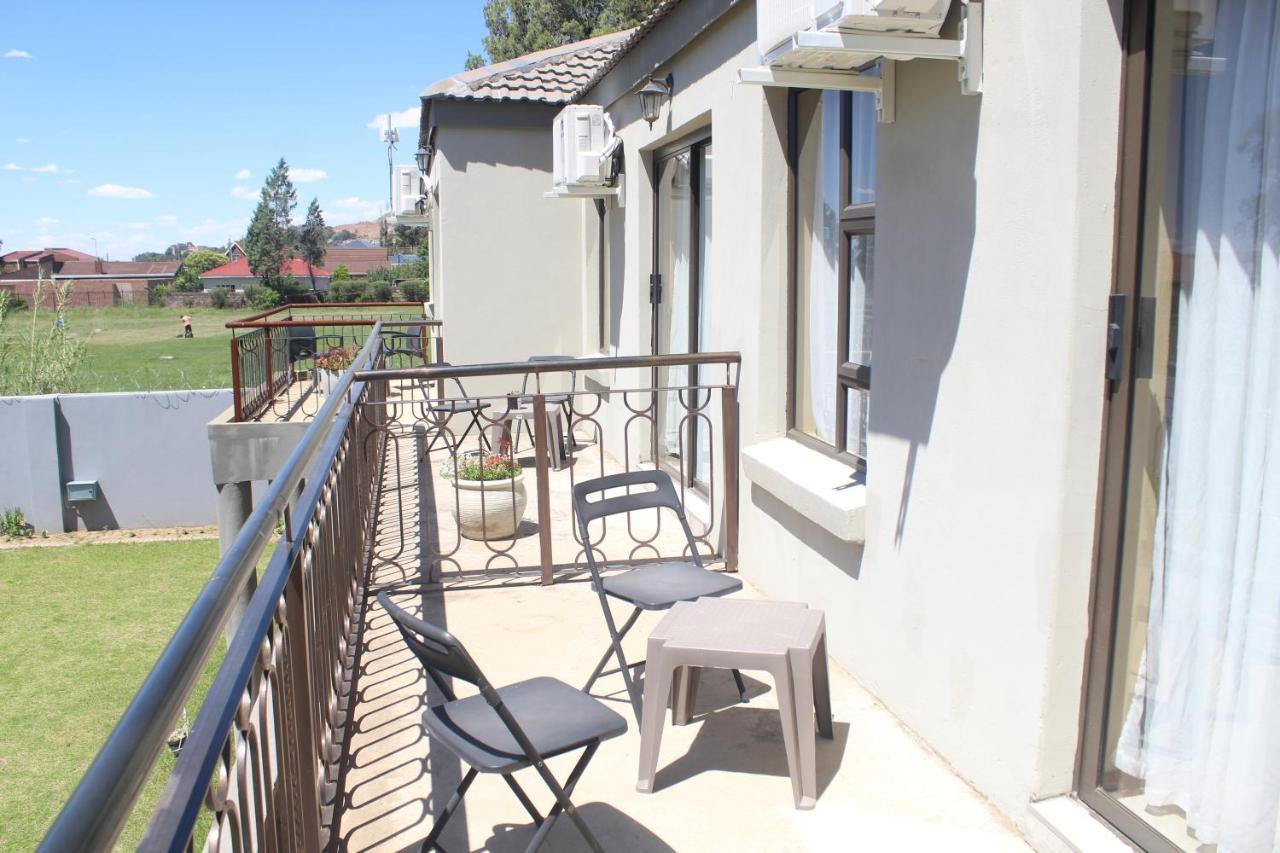 The Anne Guest House Maseru Buitenkant foto